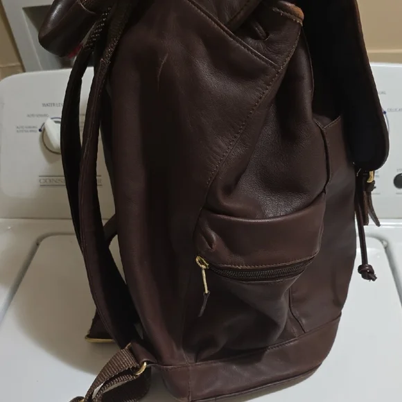 Coach LARGE Dark Brown Leather Backpack - Picture 5 of 11